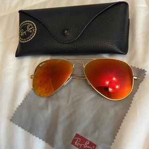 RAY BANS😎😎😎